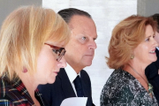 <p> Leticia García, Mario Amilivia y María Paloma Vallejo.- ICAL </p>