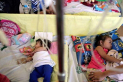 La epidemia de sarampión en Filipinas sigue creciendo en personas de todas las edades.-EFE