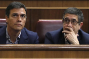 Pedro Sánchez y Patxi López, el pasado 26 de octubre en el Congreso de los Diputados.-EFE / BALLESTEROS