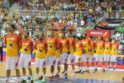 Formación de la selección española que jugó el pasado agosto en el Coliseum.-ISRAEL L. MURILLO