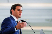 Albert Rivera en un desayuno informativo en Madrid.-EMILIO NARANJO (EFE)