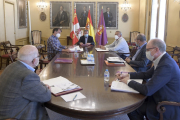 La primera reunión de este órgano se celebró en el Palacio Provincial. ECB