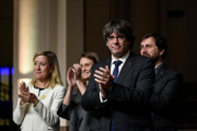 Carles Puigdemont, el 7 de noviembre en Bruselas, en su encuentro con 200 alcaldes catalanes.-AFP / JOHN THYS