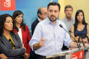 El candidato socialista a la Alcaldía de Burgos, Daniel de la Rosa, en una imagen de archivo.-ISRAEL L. MURILLO