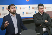 Jorge Berzosa durante la presentación del plan acompañado de Vicente Marañón.-RAÚL G. OCHOA