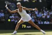 Azarenka, durante su partido de tercera ronda en Wimbledon ante Watson-GLYN KIRK / AFP