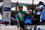 Carlos Barbero festeja el triunfo conseguido en Philadelphia-ECB