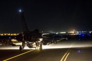 Uno de los bombarderos franceses que atacaron Raqqa (Siria) la noche del martes.-HANDOUT / REUTERS