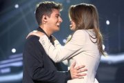 Amaia y Alfred, durante la interpretación de Tu canción.-/ RTVE / VIDEOTAPE