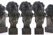 Los codiciados trofeos con la efigie del pintor Francisco de Goya.-EL PERIÓDICO