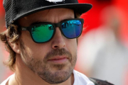 Fernando Alonso, hoy, a su llegada al circuito italiano de Monza.-REUTERS / MAX ROSSI