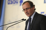 El ministro de Sanidad, Servicios Sociales e Igualdad, Alfonso Alonso.-ARCHIVO