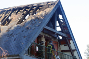 Una vivienda resulta gravemente dañada a causa de un incendio en la localidad de Cacabelos (León)-Ical