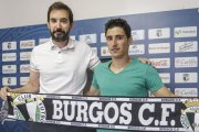 Jorge Fernández (derecha) junto a Luis Herrero en su presentación.-SANTI OTERO