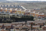 Vista aérea de Cardeñajimeno, donde se ubica parte de las instalaciones de Kronospan.-ECB