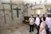 Rico visitó varias localidades, donde pudo charlar con los alcaldes y comprobar algunas mejoras realizadas en ellas.-R. O.