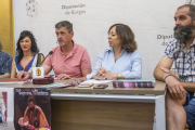 Andrés García, Rebeca Gutiérrez, Raúl Linares, Raquel Contreras y Ernesto Ortiz, ayer, durante la presentación de los actos de este fin de semana.-SANTI OTERO