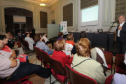 El especialista en neumología José Luis Viejo durante su conferencia 'Vacunas para el adulto. Prevención respiratoria' organizada por la Fundación Caja Rural.-ISRAEL L. MURILLO