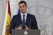 Pedro Sánchez comparece para dar un ultimátim a Nicolás Maduro.-EFE / VÍCTOR LERENA