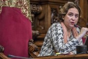 Colau, en un pleno municipal del pasado octubre.-FERRAN SENDRA