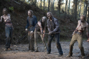 Imagen de los zombis en el final de la sexta temporada de 'The walking dead', en el canal de pago Fox.-Gene Page/AMC