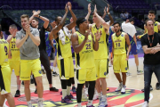 Los jugadores del Hapoel Holon celebran una victoria. BCL