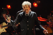 Dylan, durante una actuación en Los Ángeles en el 2012.-AP / CRIS PIZZELO