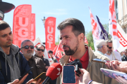 Luis Tudanca, en la manifestación del 1º de Mayo en Burgos.