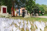 María del Mar Blanco, hermana del concejal asesinado en 1997, estuvo presente en el acto de homenaje.