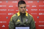 Lisci, en su comparecencia en la previa del CD Mirandés vs SD Huesca.