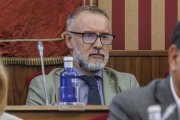 El concejal de Movilidad, José Antonio López, en el pleno del pasado octubre cuando el PSOE pidió una comisión de investigación sobre Prepay.