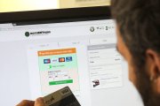 Seis de cada diez compradores en internet realizan sus pagos con tarjeta de crédito.