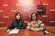 Carmen Benito (izda) y Gloria Gonzalo presentan el Mercado Tradicional de Soria.