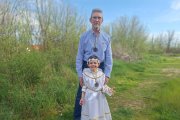 Hugo y su abuelo, quien fue en los años 70 dos veces ‘ángel’.