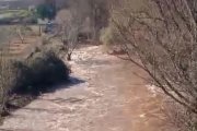 Archivo - El río Iregua, a su paso por Puente Madre, este domingo 9 de marzo de 2025 (Logroño, La Rioja).
