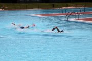 Archivo - Piscinas municipales de León capital.