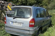 Imagen del coche robado y recuperado por la Guardia Civil.