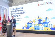 El presidente de la Diputación, Borja Suárez, durante la presentación de la primera fase del programa de Vivienda de Alquiler Rural.