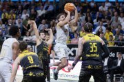 El San Pablo Burgos pelea hasta el final pero no puede con el Tenerife