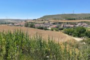 Vista general de la localidad de Lodoso.