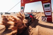 La piloto burgalesa y Pablo Moreno completaron la undécima etapa en 18ª posición tras una jornada muy rápida, marcada por el polvo y la dificultad para adelantar.