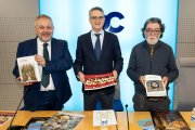 René Jesús Payo, Emilio de Domingo y José Matesanz, con las publicaciones presentadas.