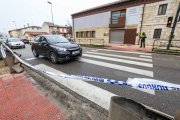 La Policía Local, en Castañares, tras el último atropello registrado en Burgos.