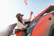 La piloto Cristina Gutiérrez culmina su décimo Rally Dakar. En la imagen durante su participación en una de las etapas de la última edición
