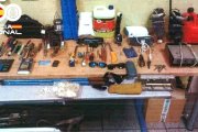 Material recuperado por los agentes.
