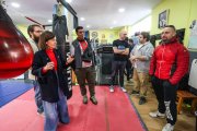 Sira Rego visitó las instalaciones de Saltando Charcos en Gamonal.