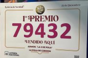 Imagen del número premiado con el 'Gordo' de la Lotería de Navidad, repartido en Villamanín (León).
SOCIEDAD ESPAÑA EUROPA CASTILLA Y LEÓN
COMISIÓN DE FIESTAS DE VILLAMANÍN