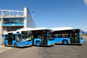 La solidaridad de Madrid devuelve el color azul a la flota de autobuses de Burgos cuatro décadas después.