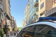 La Policía Nacional detiene a una mujer por acceso ilegal a sistemas informáticos y acoso continuado a través de internet.