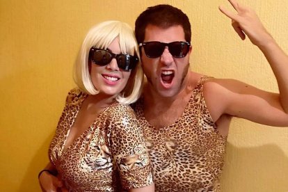 Tania Lozano y Víctor Fernández.-LADILLA RUSA